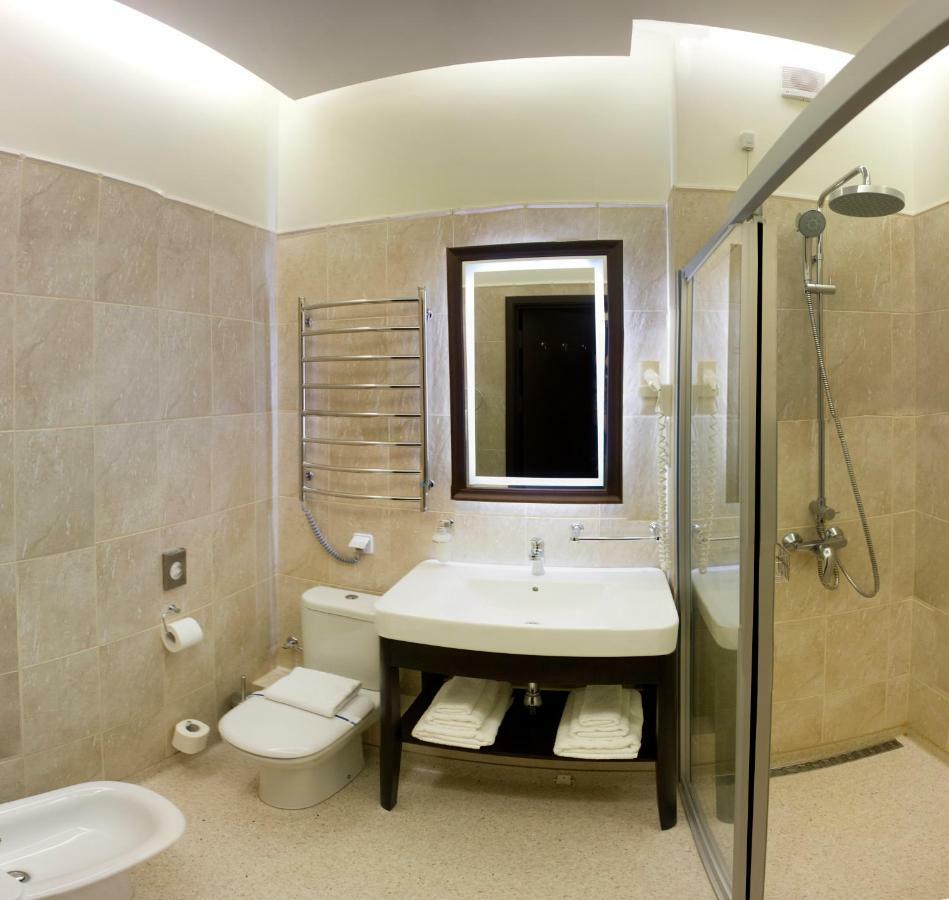 Al Mar Hotel Schaslyve エクステリア 写真