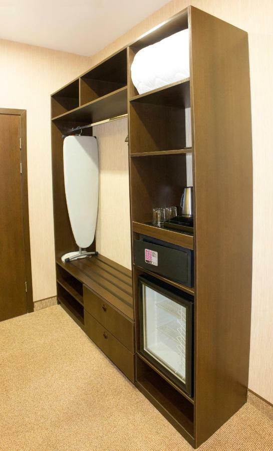 Al Mar Hotel Schaslyve エクステリア 写真