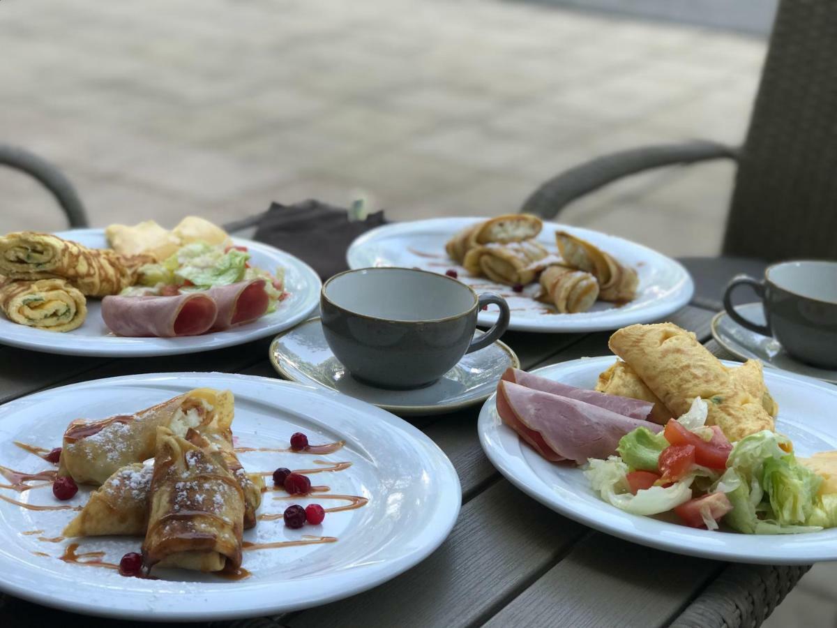 Al Mar Hotel Schaslyve エクステリア 写真