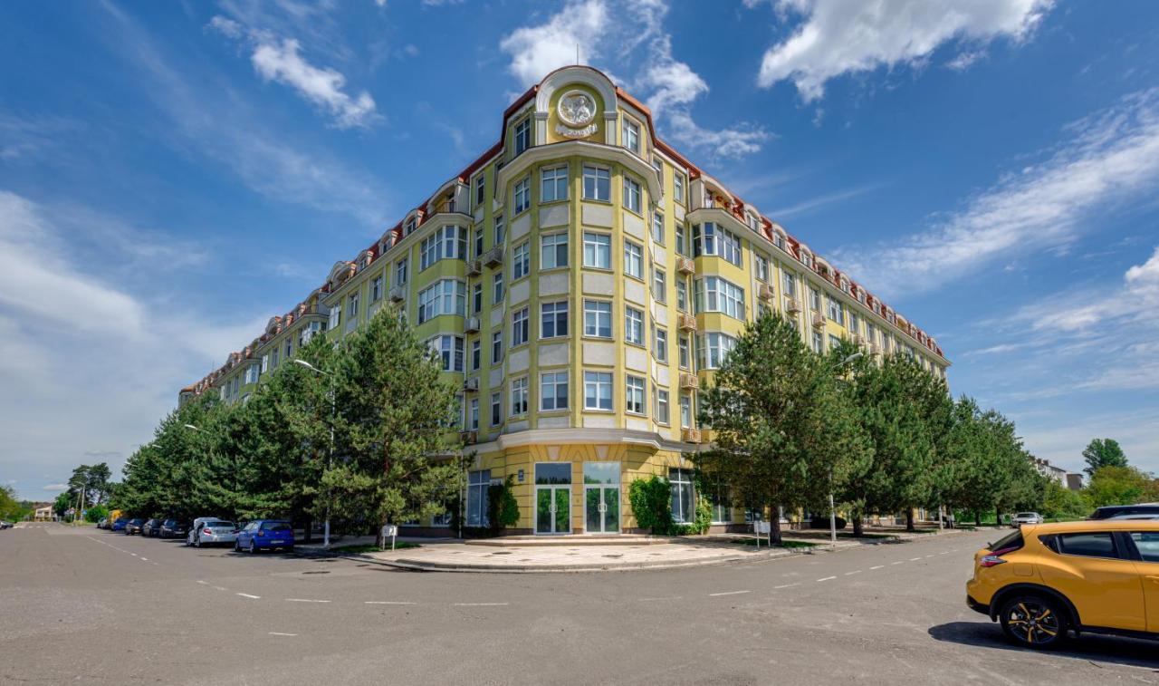 Al Mar Hotel Schaslyve エクステリア 写真